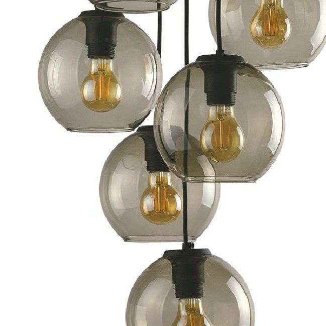 LAMPA WISZĄCA VETRO