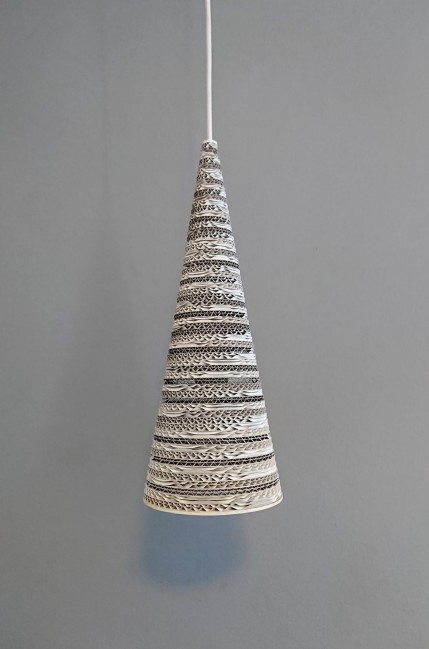 LAMPA WISZĄCA Z TEKTURY BIRCH SZARA