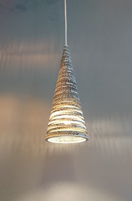 LAMPA WISZĄCA Z TEKTURY BIRCH SZARA