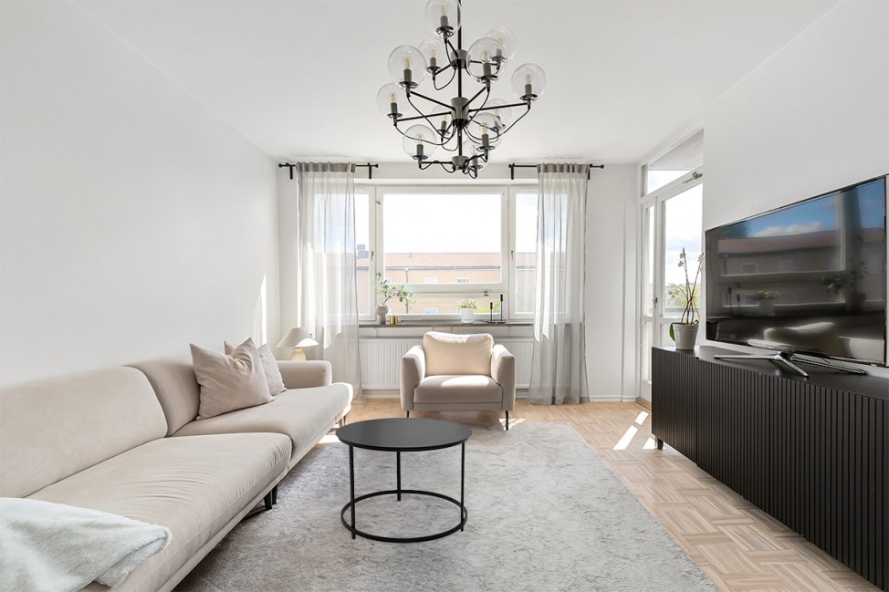 STOLIK KAWOWY CZARNY KAJA HOME