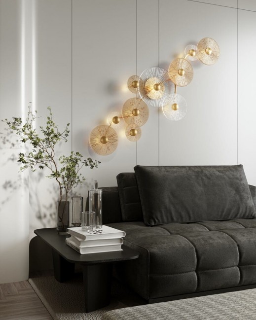 Duży kinkiet Allure 10L Led w kolorze złotym z kloszami z ryflowanego szkła