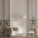 Lampa podłogowa Fogo drewniana z białym abażurem